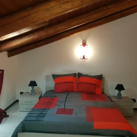 Rouge Et Noir * 圣文森特