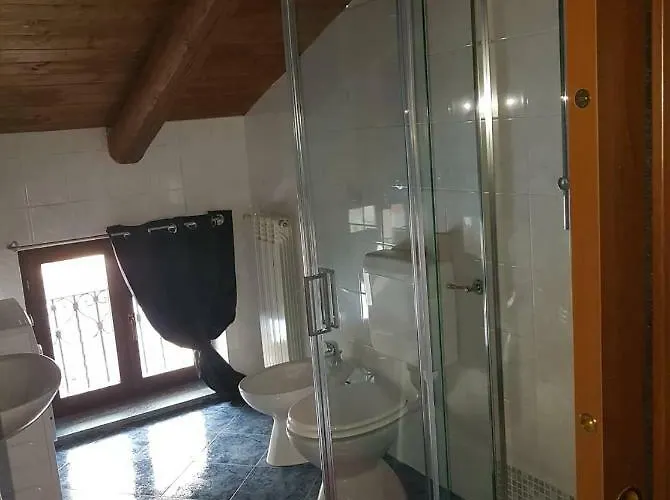 Rouge Et Noir * 圣文森特